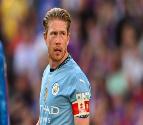 媒体人：跨年制度是迟早要考虑的，跨了才能真正融入世界体系（媒体人：跨年赛制势在必行，迈过去方能融入全球体系）